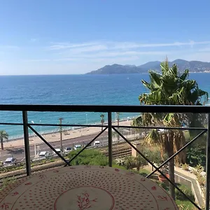 With Sea View, Aircondition And Parking Cannes